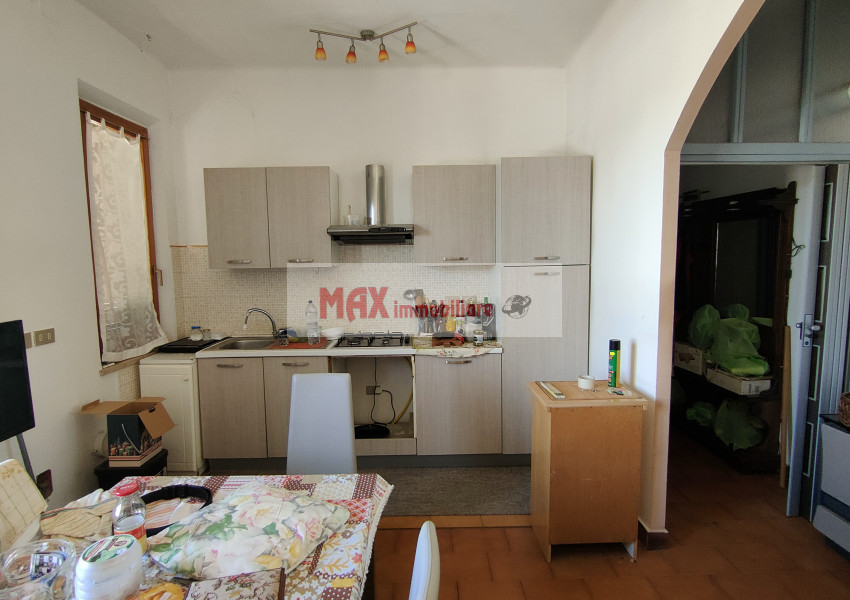 Pesaro, zona Santa M.Fabbrecce - Appartamento in Vendita | Foto 2