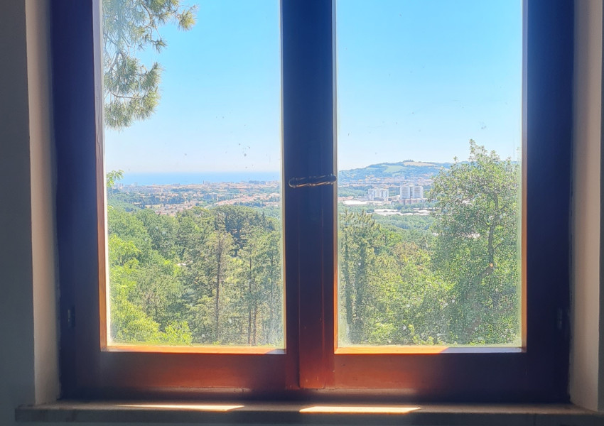 Pesaro, zona Santa Colomba - Casa Unifam. / Villa in Vendita | Foto 11