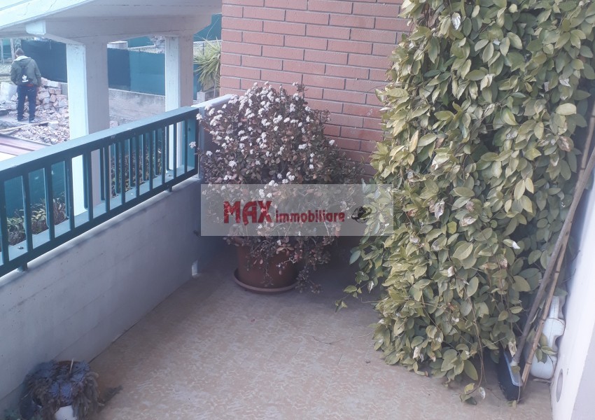 Pesaro, zona Novilara - Appartamento in Vendita | Foto 2