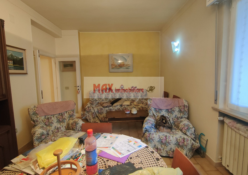 Pesaro, zona Pantano Bassa - Appartamento in Vendita | Foto 3