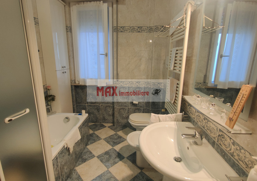 Pesaro, zona Pantano Bassa - Appartamento in Vendita | Foto 9