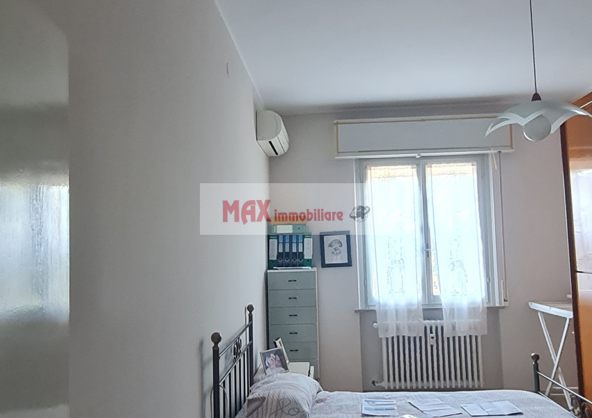 Pesaro, zona Villa San Martino - Appartamento in Vendita | Foto 2