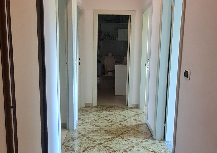 Pesaro, zona Villa San Martino - Appartamento in Vendita | Foto 9