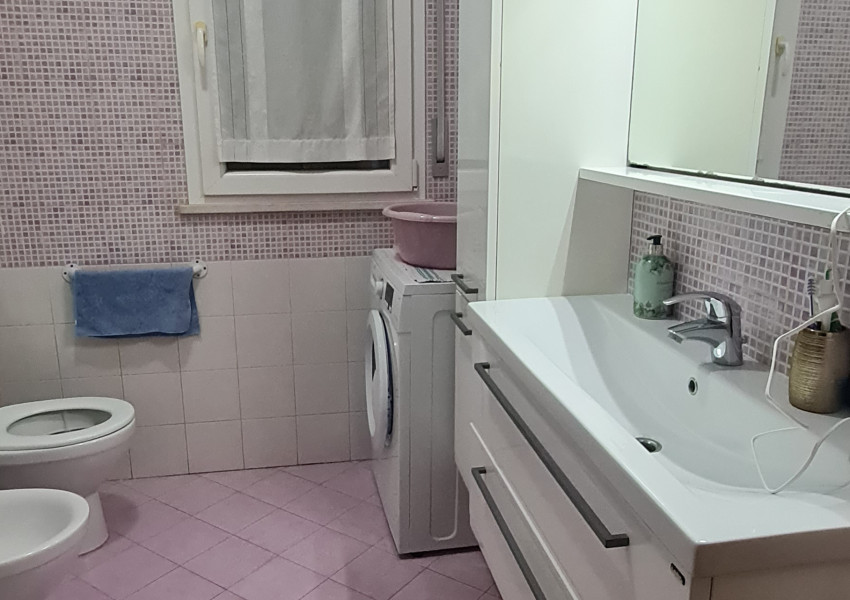 Pesaro, zona Tombaccia - Appartamento in Vendita | Foto 7