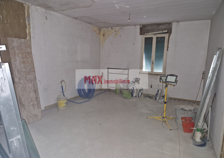 Pesaro, zona Pantano Bassa, Appartamento in Vendita