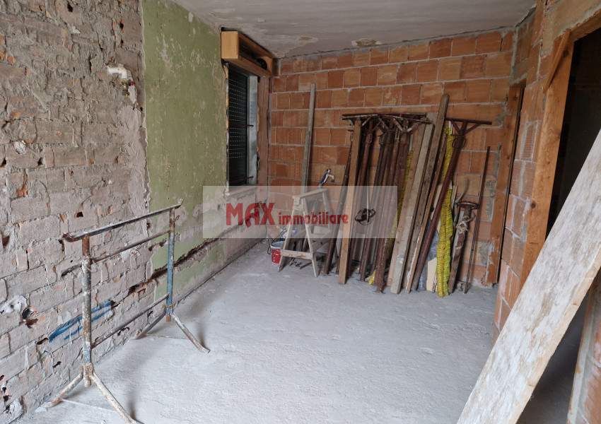 Pesaro, zona Pantano Bassa - Appartamento in Vendita | Foto 4