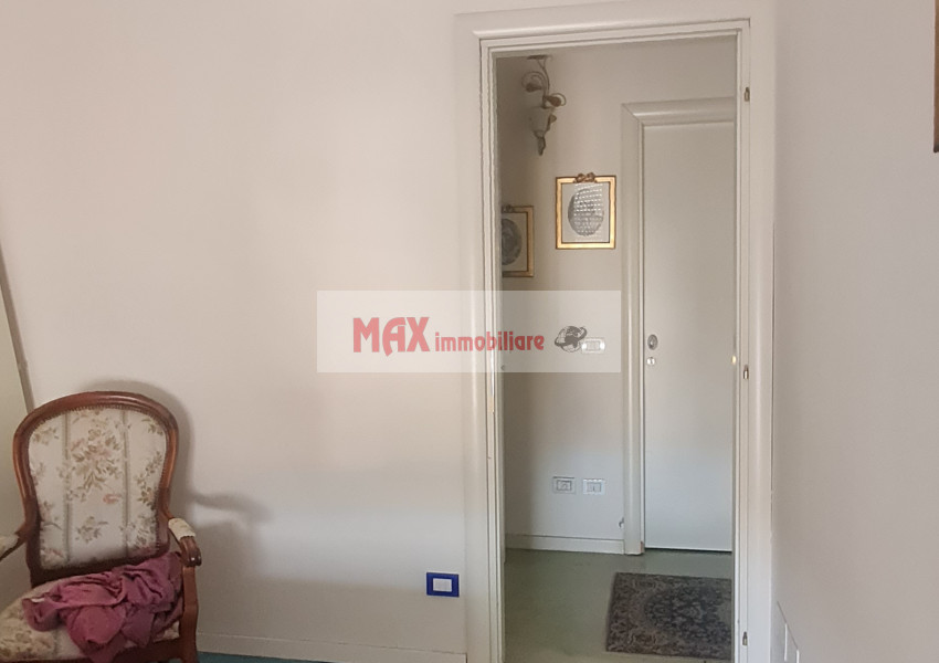 Pesaro, zona Centro - Appartamento in Vendita | Foto 9