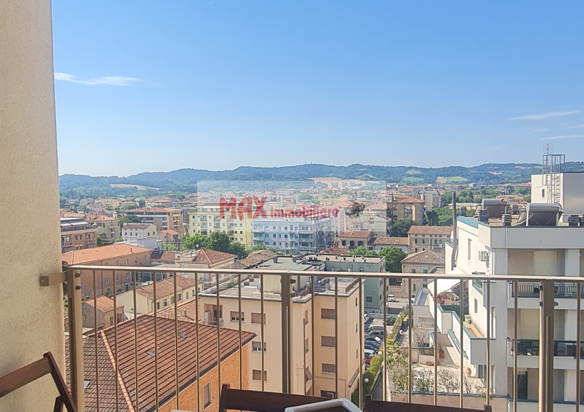 Pesaro, zona Centro - Appartamento in Vendita | Foto 10