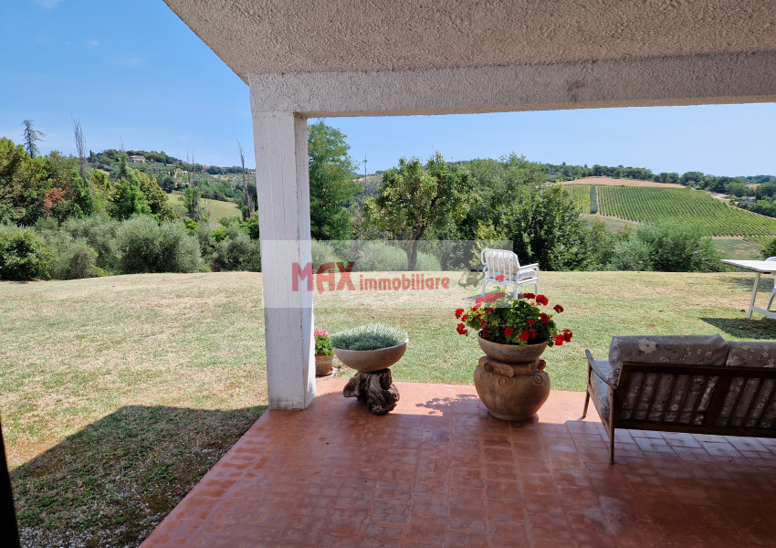 Pesaro, zona Candelara - Rustico / Soluz. in Campagna in Vendita | Foto 10