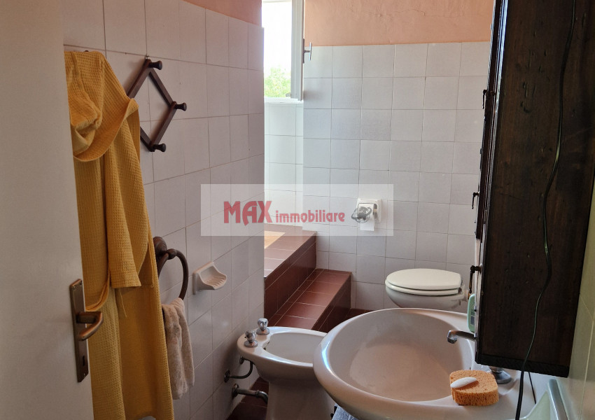 Pesaro, zona Candelara - Rustico / Soluz. in Campagna in Vendita | Foto 13