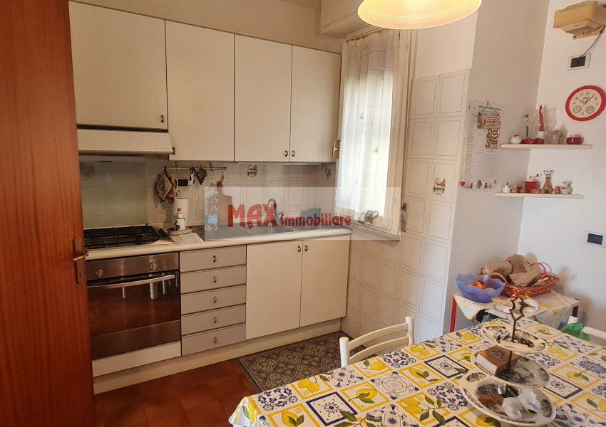 Pesaro, zona Villa San Martino - Appartamento in Vendita | Foto 15