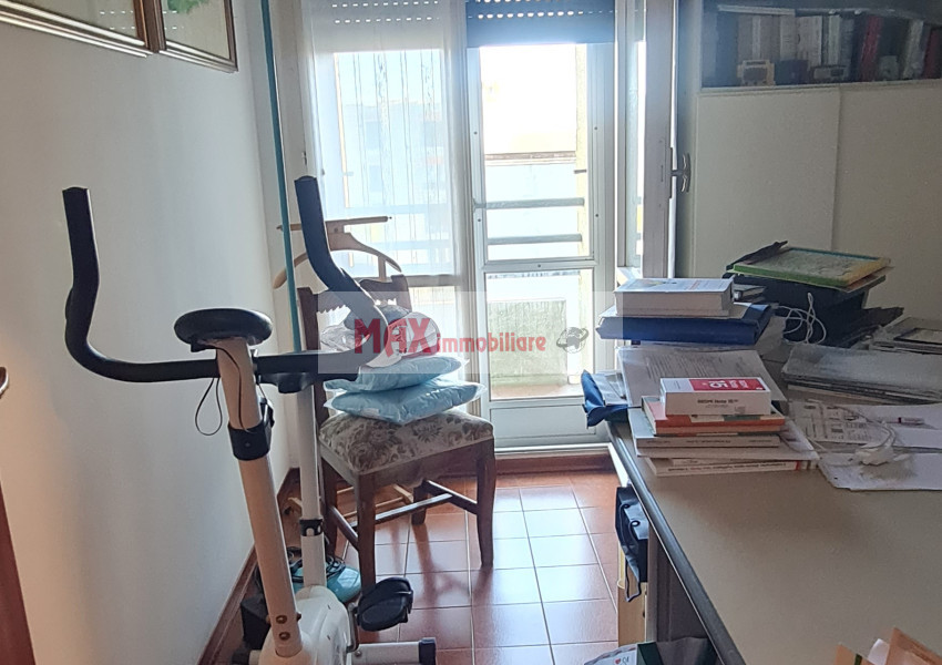 Pesaro, zona Villa San Martino - Appartamento in Vendita | Foto 8