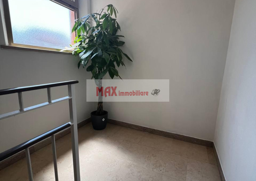 Pesaro, zona Muraglia - Casa Schiera / Porz.Casa in Vendita | Foto 4