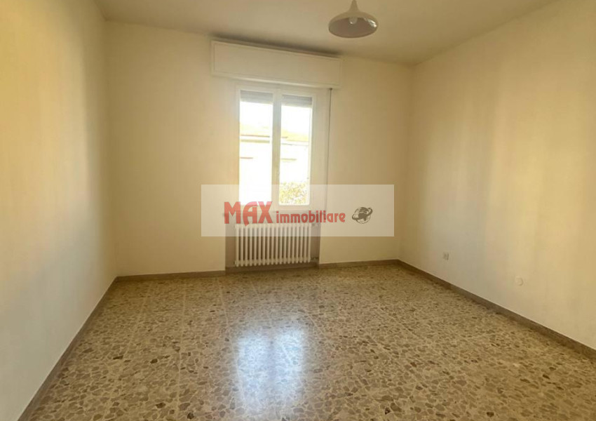 Pesaro, zona Muraglia - Casa Schiera / Porz.Casa in Vendita | Foto 6