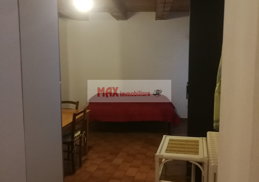 Pesaro, zona Centro storico - Appartamento in Vendita | Foto 8