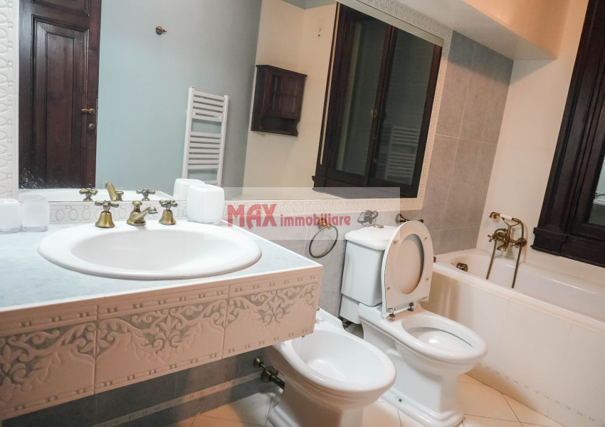 Pesaro, zona Muraglia - Casa Unifam. / Villa in Vendita | Foto 35