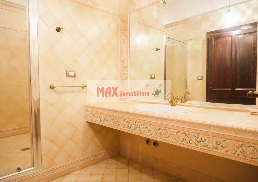 Pesaro, zona Muraglia - Casa Unifam. / Villa in Vendita | Foto 50