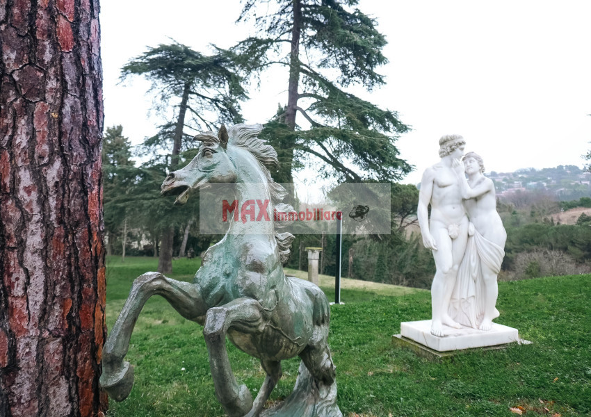 Pesaro, zona Muraglia - Casa Unifam. / Villa in Vendita | Foto 62