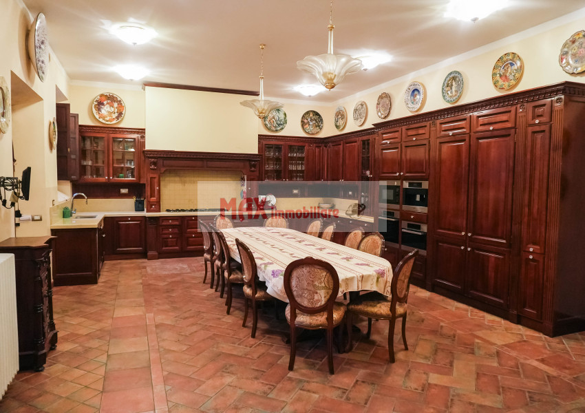 Pesaro, zona Muraglia - Casa Unifam. / Villa in Vendita | Foto 8