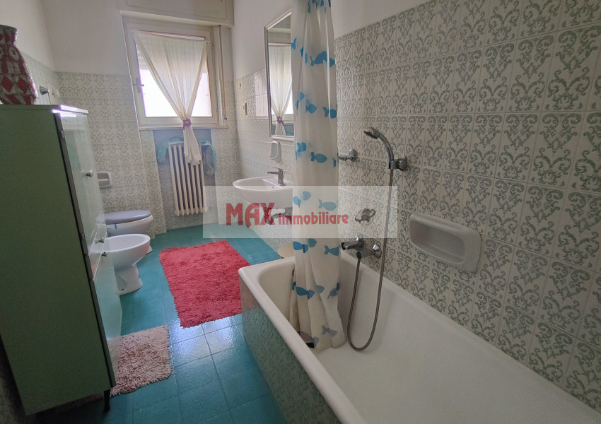 Pesaro, zona Centro Mare - Appartamento in Vendita | Foto 5