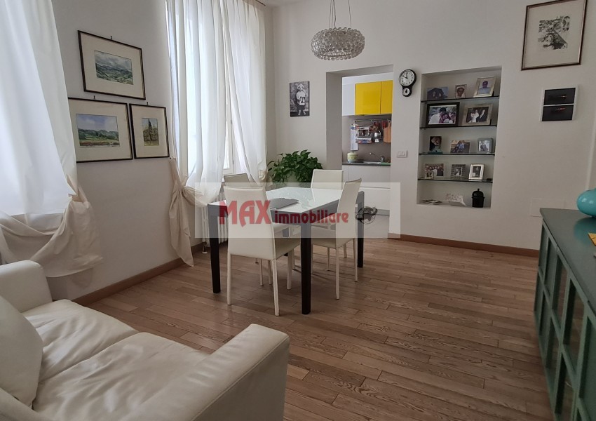Pesaro, zona Centro storico - Appartamento in Vendita | Foto 3