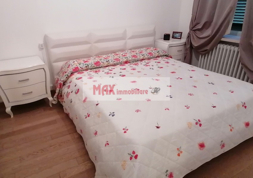 Pesaro, zona Centro storico - Appartamento in Vendita | Foto 4