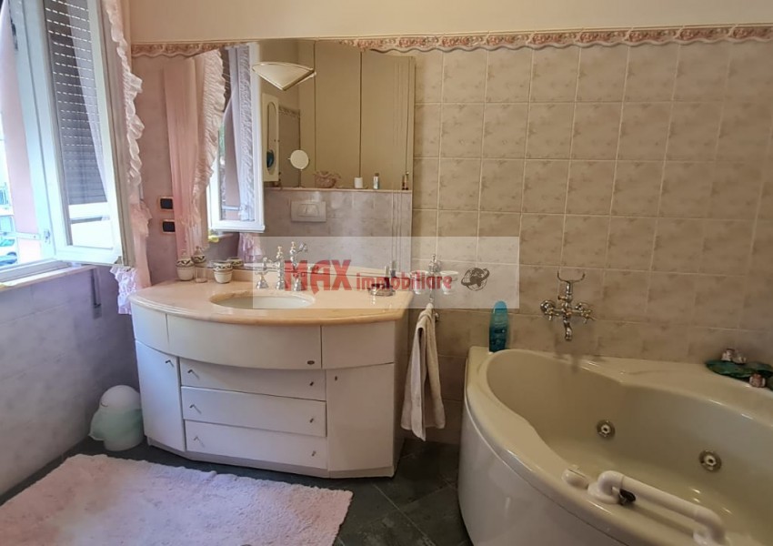 Pesaro, zona Pantano Bassa - Appartamento in Vendita | Foto 4
