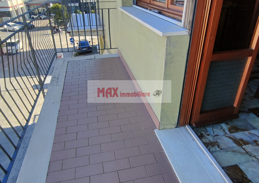 Pesaro, zona Tombaccia - Appartamento in Vendita | Foto 6