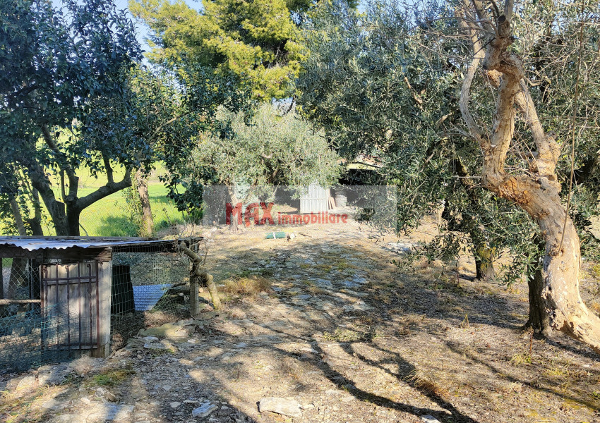 Pesaro, zona Babbucce - Casa Schiera / Porz.Casa in Vendita | Foto 8