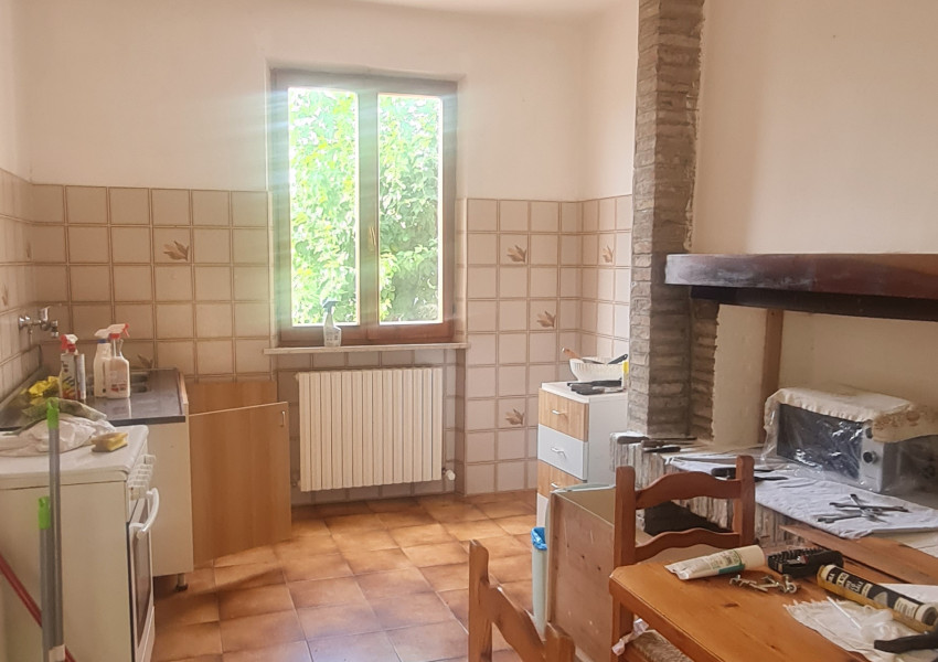 Pesaro, zona Ginestreto - Rustico / Soluz. in Campagna in Vendita | Foto 4