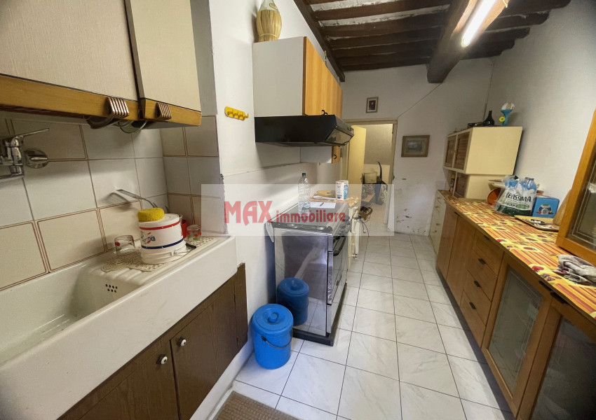 Mondaino, zona Periferia - Casa Schiera / Porz.Casa in Vendita | Foto 3