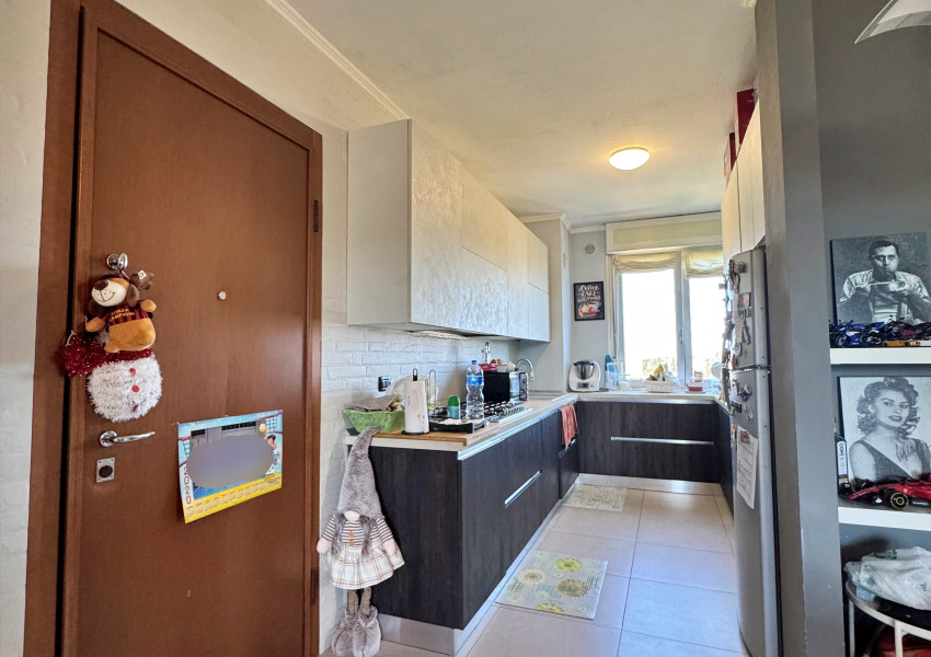 Pesaro, zona Villa San Martino - Appartamento in Vendita | Foto 11