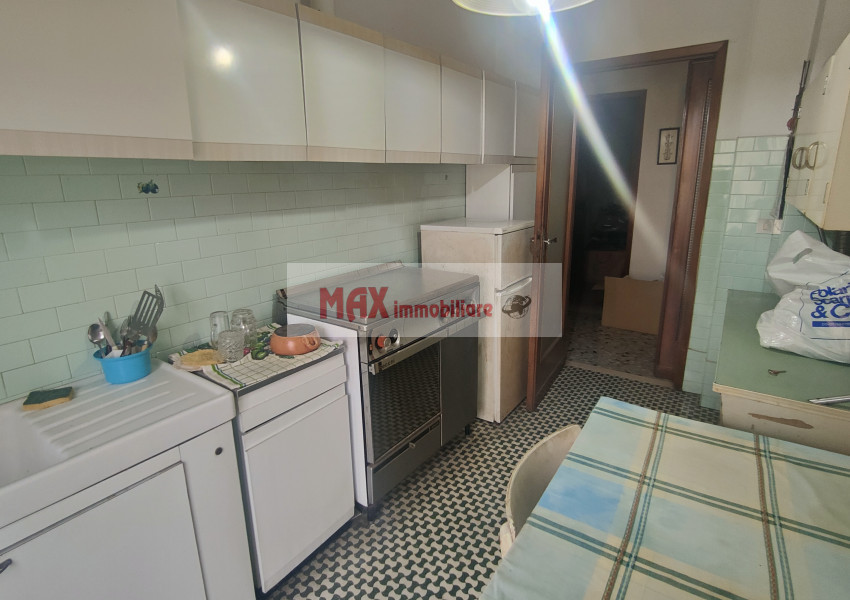 Pesaro, zona Villa San Martino - Casa Unifam. / Villa in Vendita | Foto 5