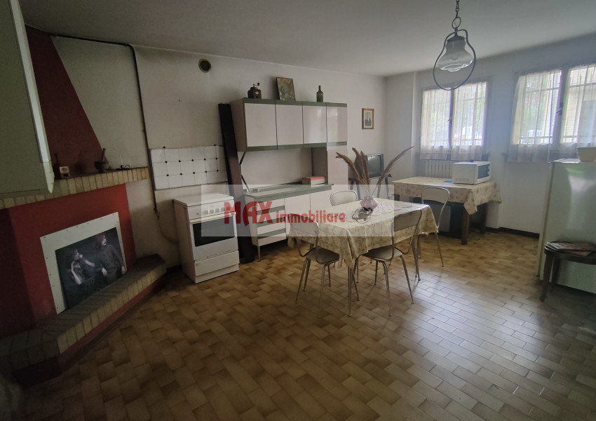 Pesaro, zona Santa Veneranda - Appartamento in Vendita | Foto 11