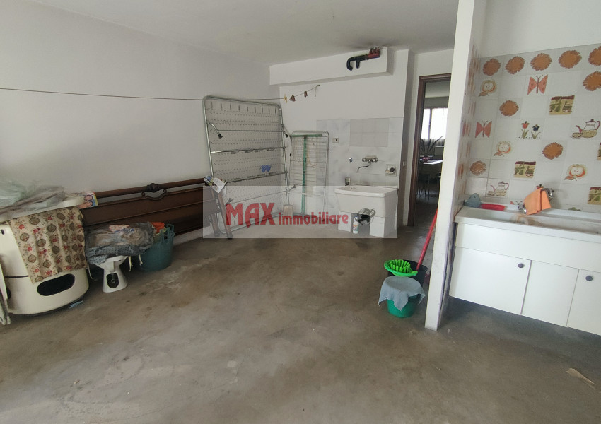 Pesaro, zona Santa Veneranda - Appartamento in Vendita | Foto 12