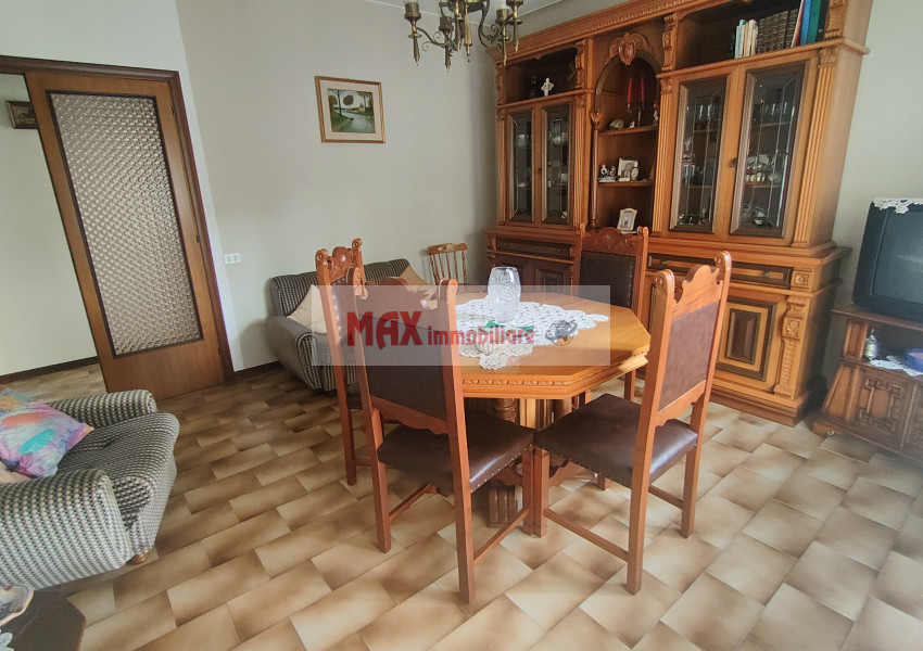 Pesaro, zona Santa Veneranda - Appartamento in Vendita | Foto 4
