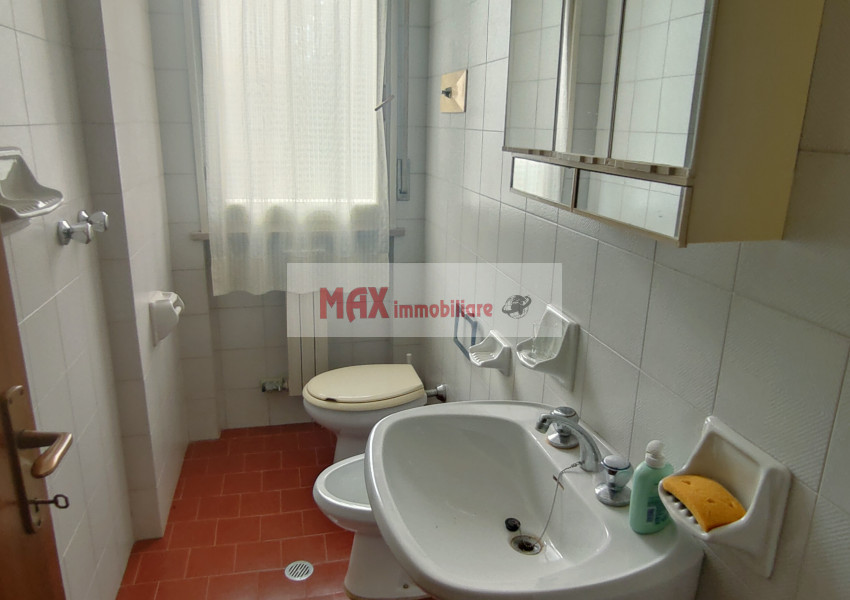 Pesaro, zona Santa Veneranda - Appartamento in Vendita | Foto 5