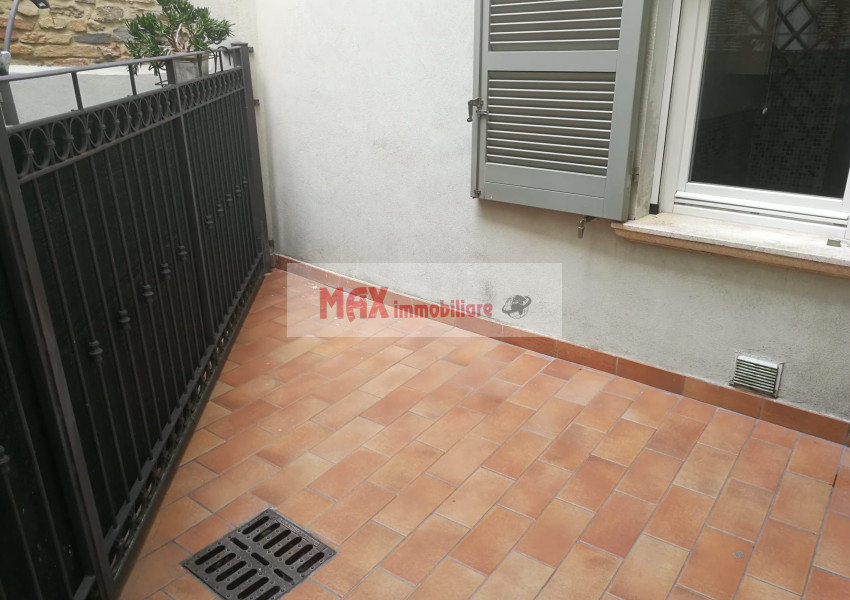 Pesaro, zona Centro storico - Appartamento in VenditaAffitto | Foto 4