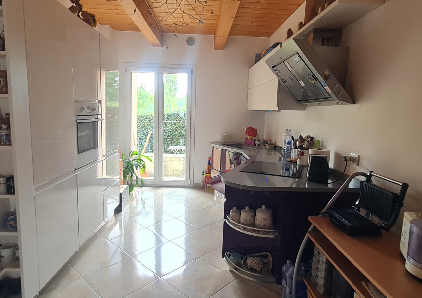 Montegridolfo, zona Montegridolfo Periferia - Casa Unifam. / Villa in Vendita | Foto 14